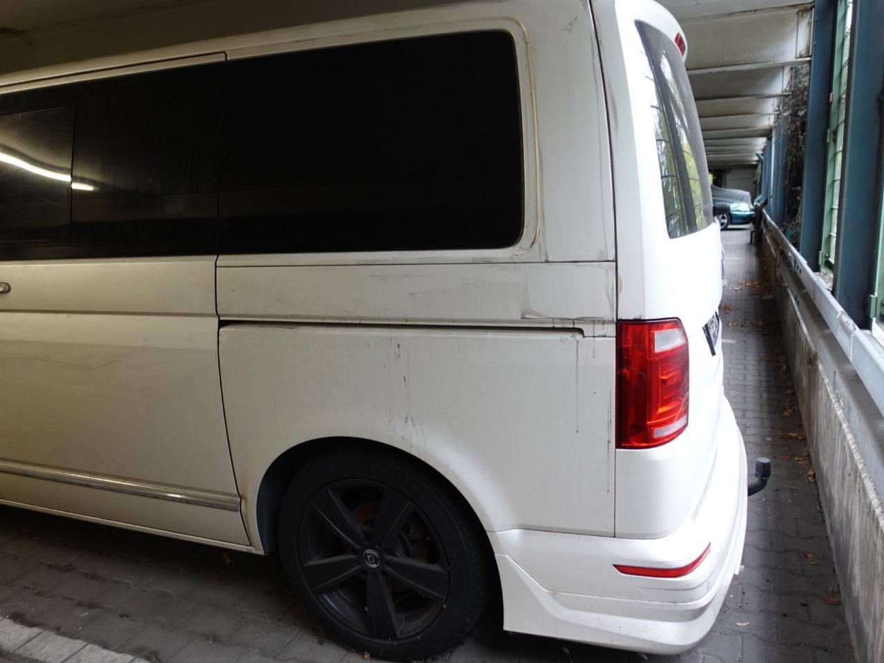 VW T6 Multivan 2.0 TDI DSG Generation Six 4Motion, EZ 2016 – Bild 8
