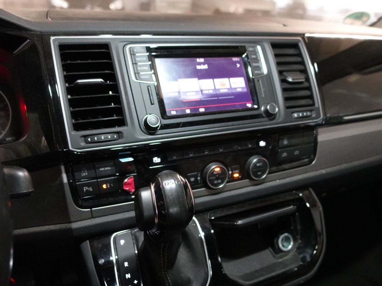 VW T6 Multivan 2.0 TDI DSG Generation Six 4Motion, EZ 2016 – Bild 25