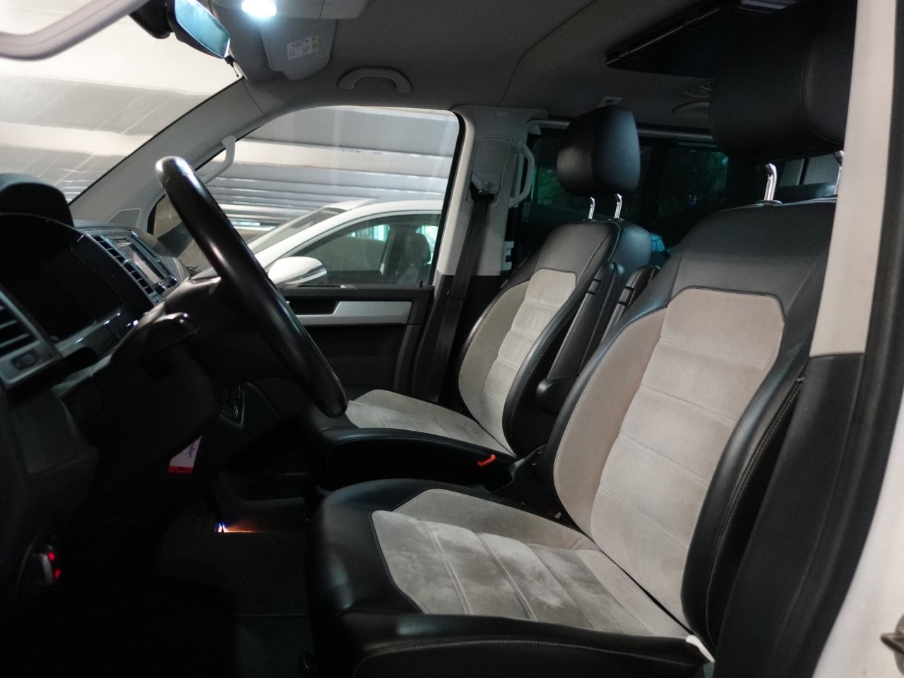 VW T6 Multivan 2.0 TDI DSG Generation Six 4Motion, EZ 2016 – Bild 26