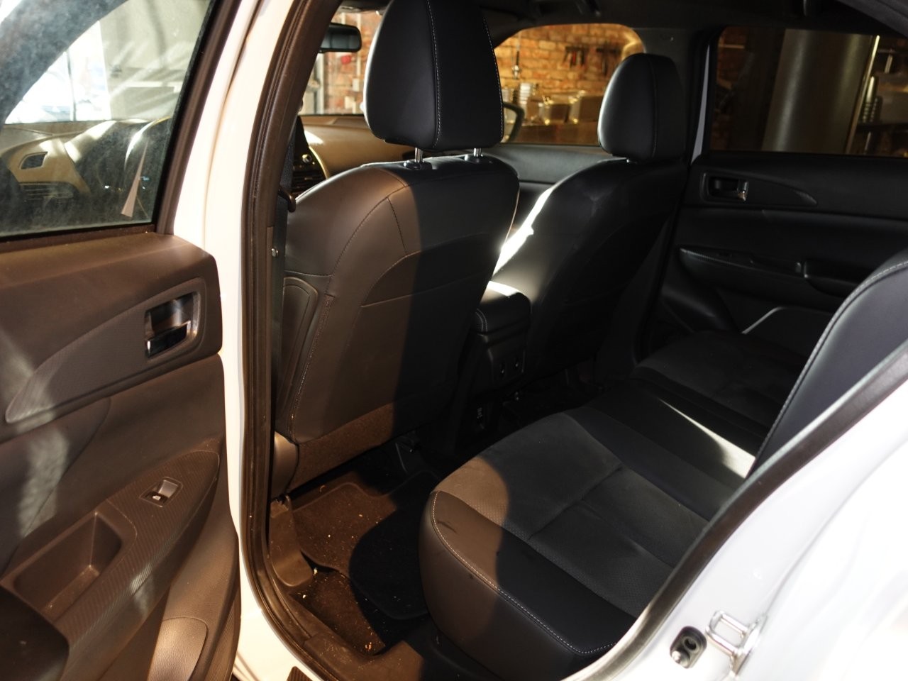 #BM4000_Mitsubishi Eclipse Cross PHEV Plus Select BS, EZ 2022 – Bild 13