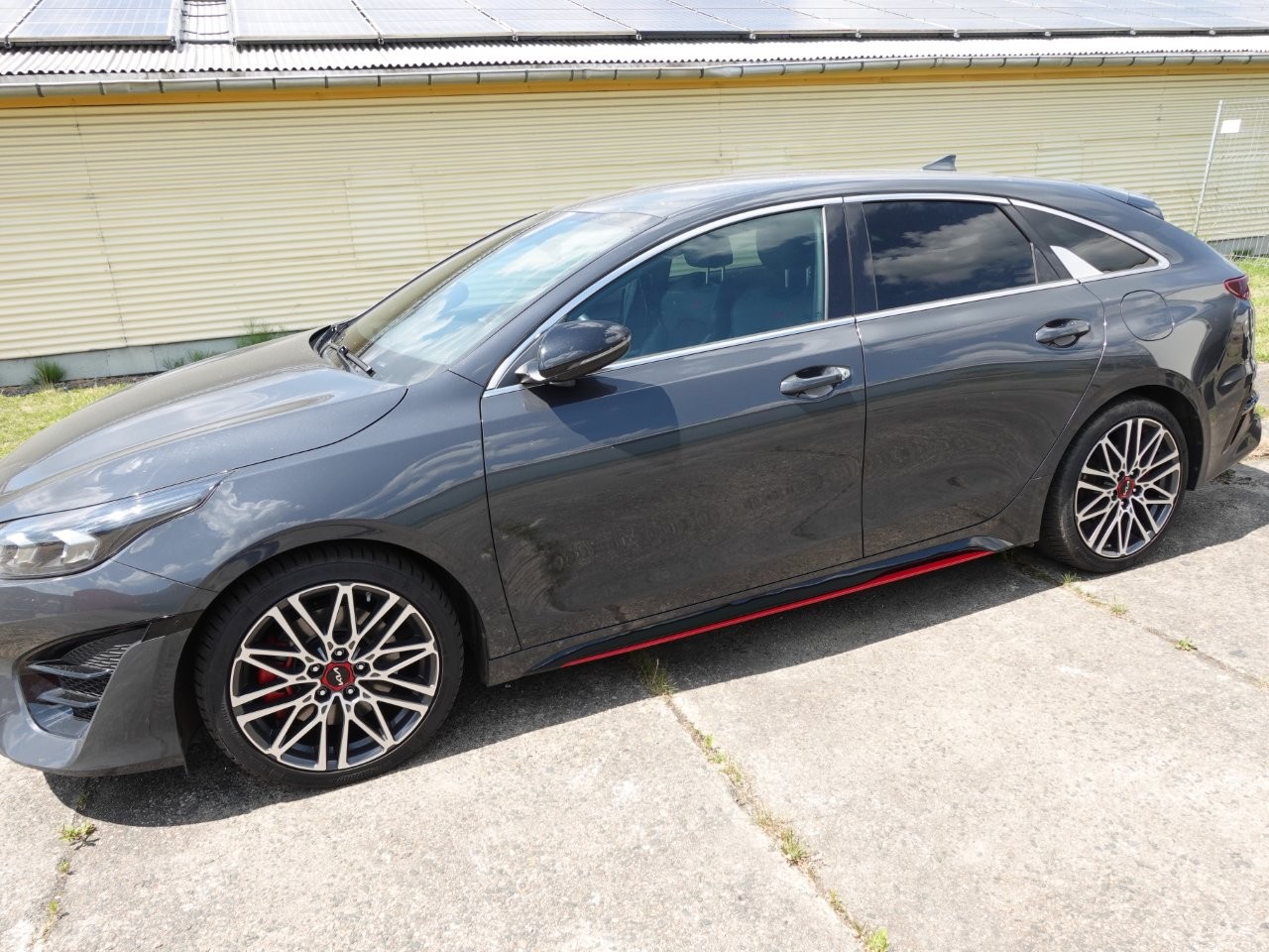 Kia ProCeed GT, EZ 2022 – Bild 8