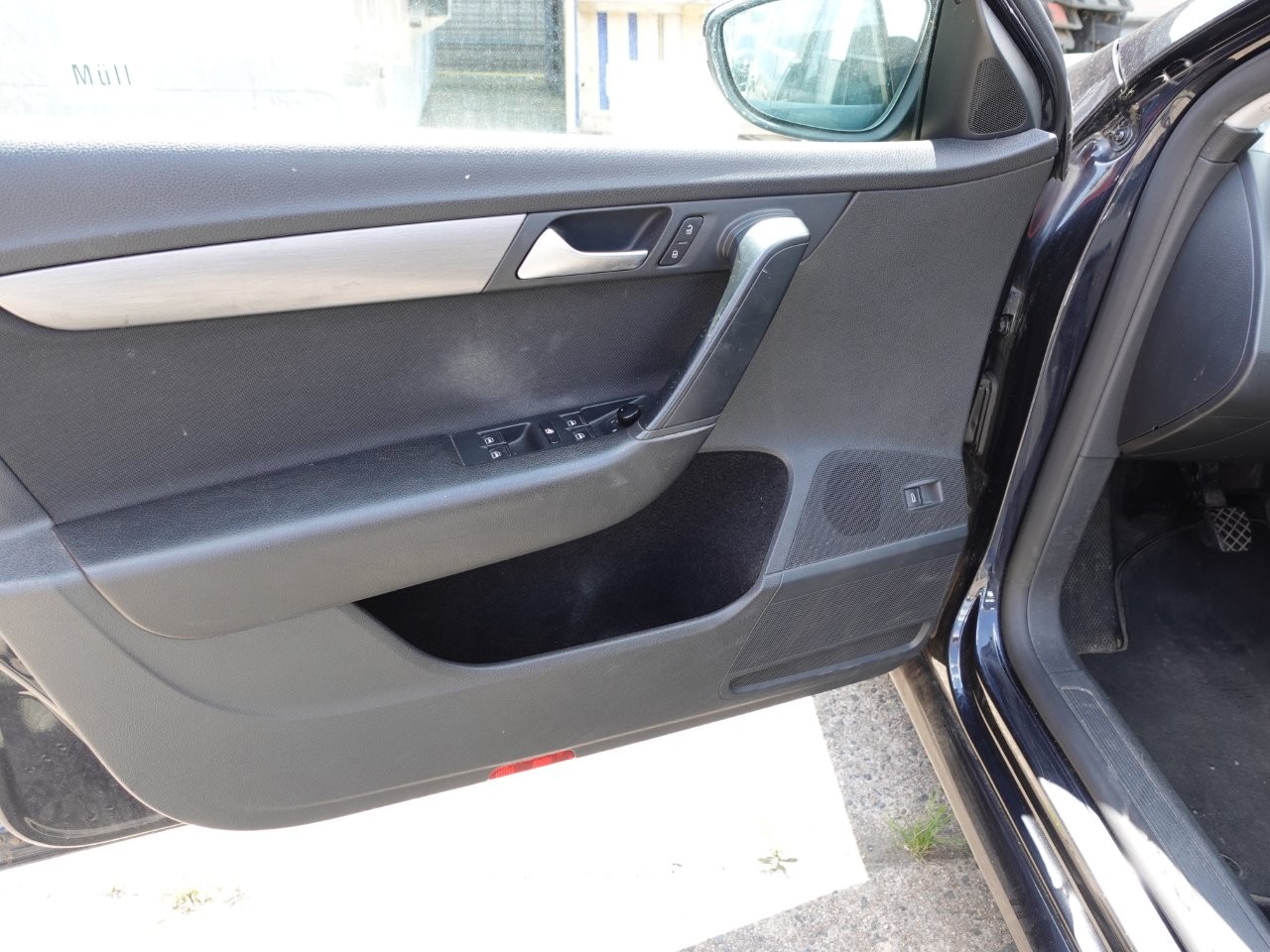 VW Passat Variant 2.0 TDI BlueMotion, EZ 2012 – Bild 22