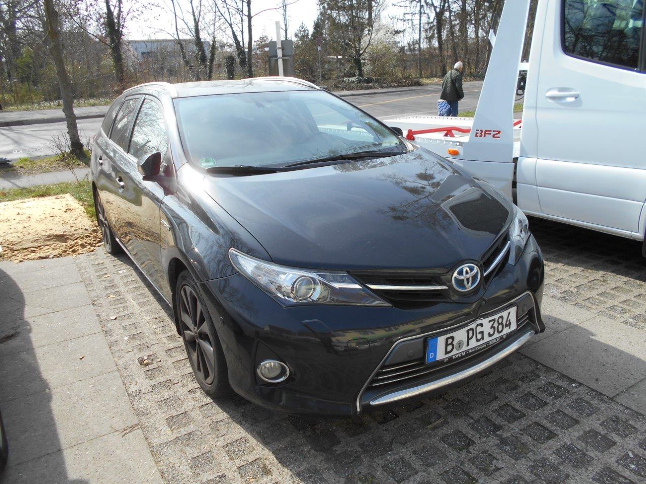 #PIB_10 – Pkw Toyota Auris Hybrid, EZ: 2014